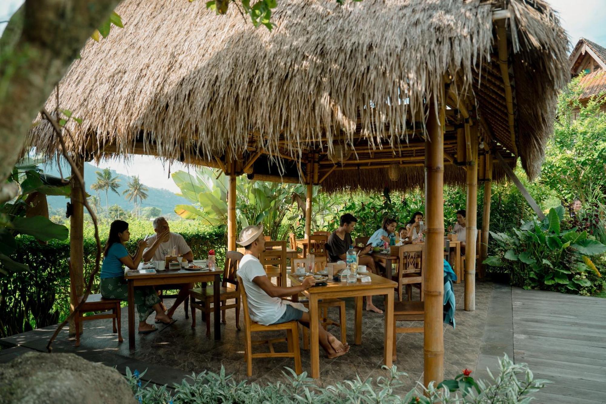 Kubu Sakian Villa And Restaurant Sidemen Silebeng Exterior foto